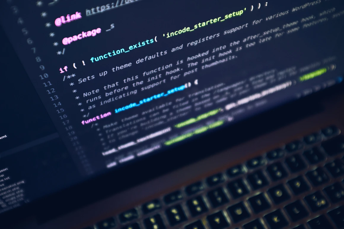 laptop screen css