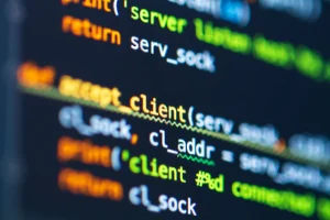 Άνοδος Python: Κυριαρχία στο Σύγχρονο Backend Περιβάλλον